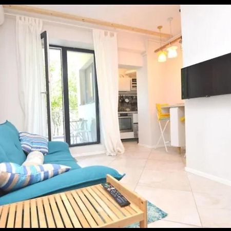 Marina Central Sunshine Studio Apartment Bucharest Exterior photo